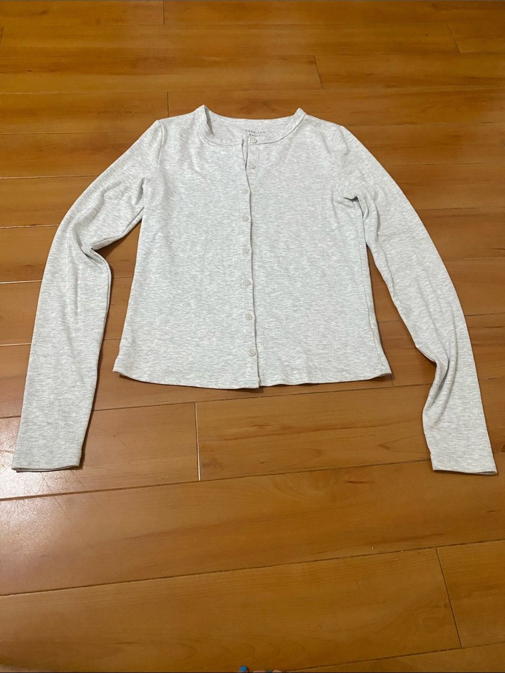 American Eagle Women'Small Long Sleeve Cardigan in Gray Size Small